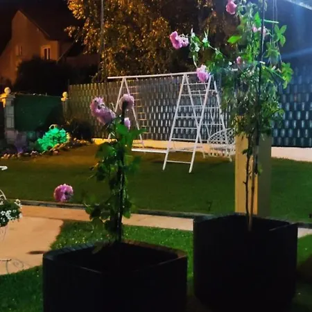 Domacinstvo La Vie Na Selu Penzion 3*