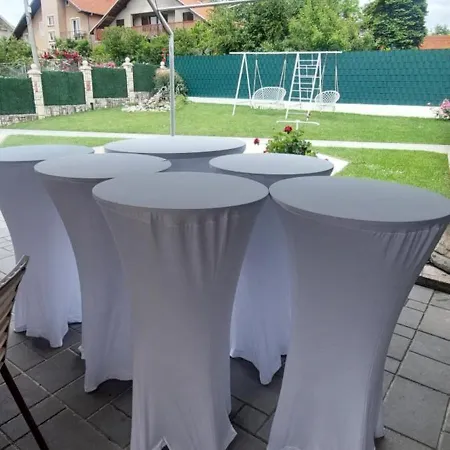 Domacinstvo La Vie Na Selu 3* Niska Banja